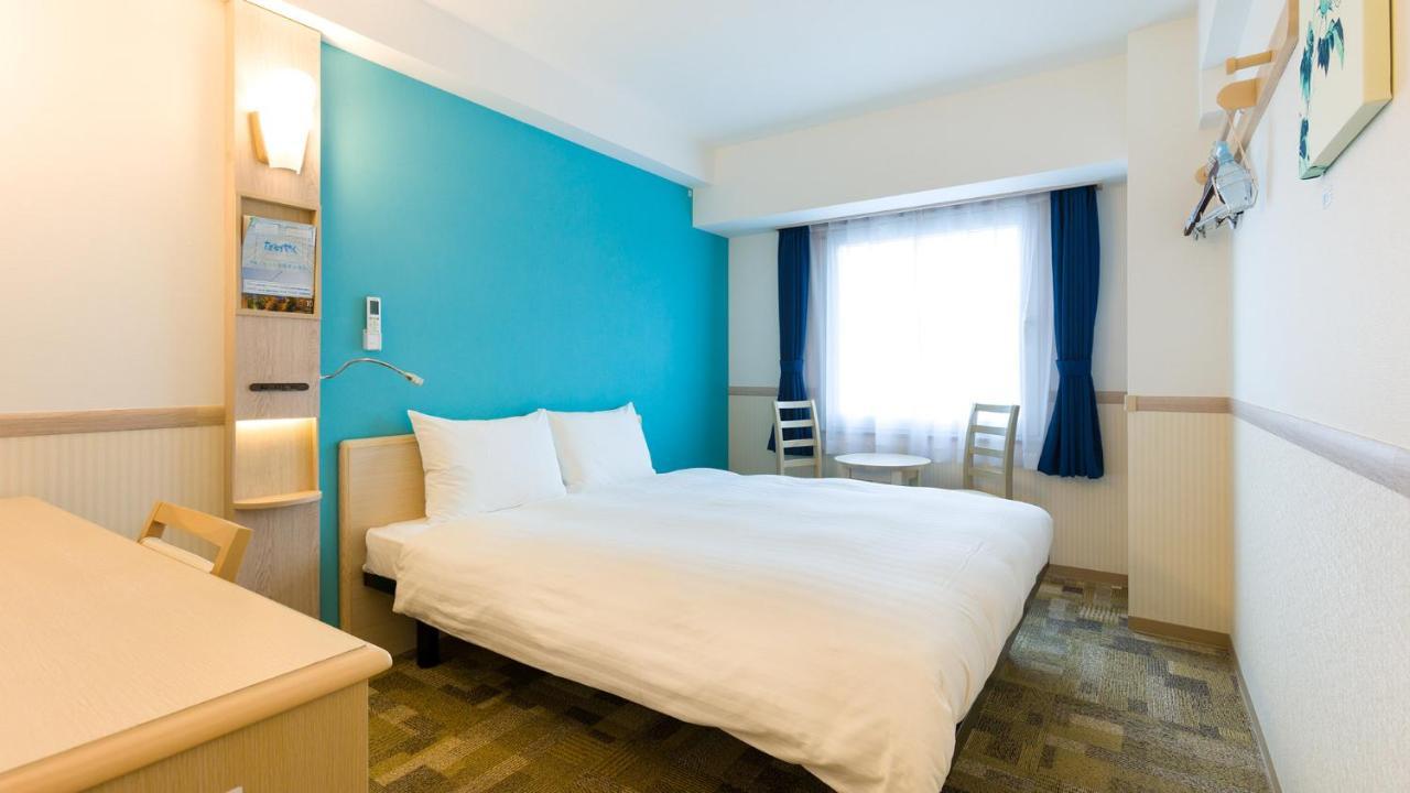 Toyoko Inn Shiki Eki Higashi Guchi Habitación foto